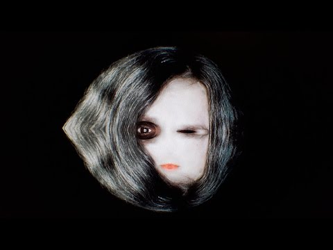 Juana Molina - Paraguaya (official music video)