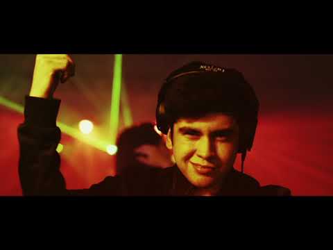 3BallMTY - Beso Al Aire (feat. América Sierra & Smoky) (Video Oficial)