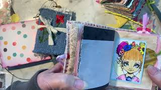 How I Use My Mini Journals For Creative Relaxation