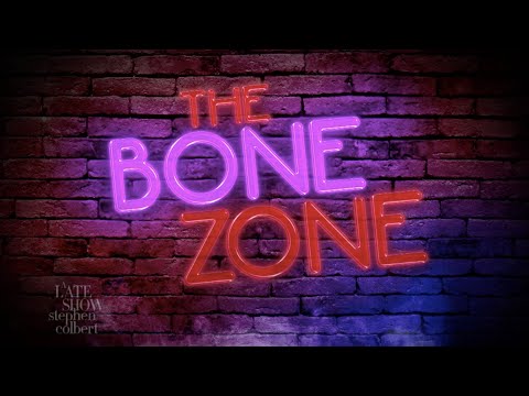 このハロウィーンでは、骨のゾーンでセクシーなスケルトンがすべてをさらけ出すのを見てください。 (This Halloween, Watch Sexy Skeletons Bare It All At The Bone Zone)