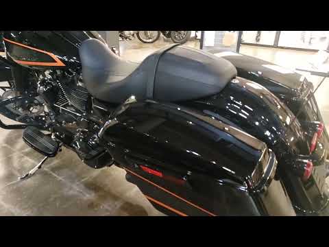 2022 Harley Davidson  Roadglide Special  quick  walk around.
