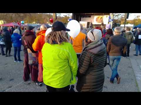 #QUERDENKEN-DEMO# IN REGENSBURG - TEIL 4 EIN BESONDERER GAST