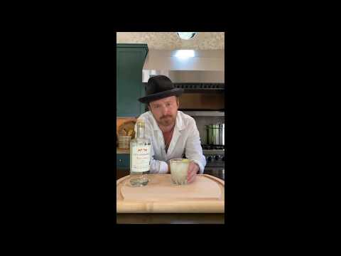 Making Cocktails using Dos Hombres w/ Aaron Paul