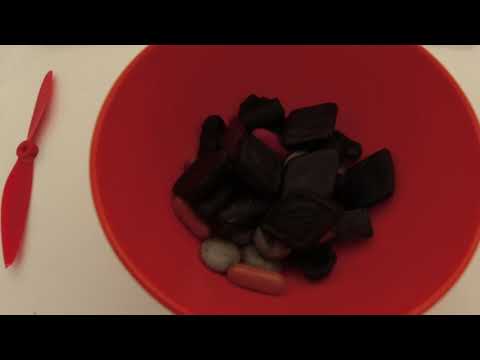 MongoTV_9815 - Spiser SKÅL SLIK Mandag Eftermiddag