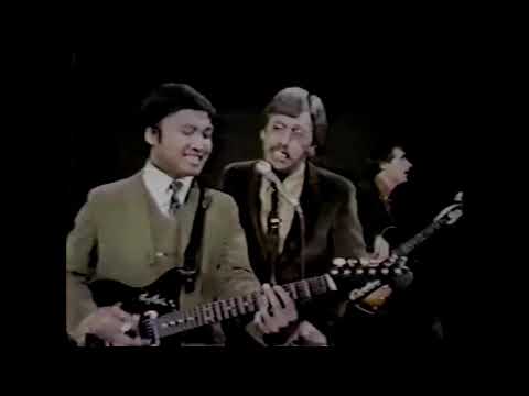 THE ASSOCIATION (1967) - The Smothers Brothers Comedy Hour #1