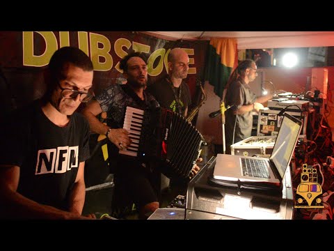 Dubstone Caravan first stop - No Finger Nails - 30/07/2021