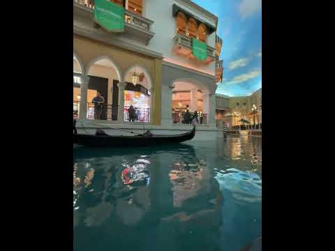 Gondola Ride (bro’s cam) | Venetian Resort, Las Vegas