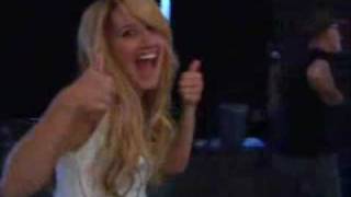 Ashley Tisdale - Who I Am W/ Lyrics