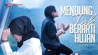 Download lagu Atikah Edelweis - MENDUNG TAK BERARTI HUJAN ft Febian mp3