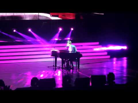 20141101 RUNNING MAN RACE START 2 in MALAYSIA .. Lee Kwangso solo performance ..