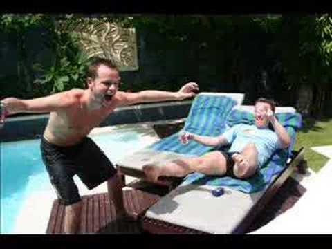 Sviddi and Totti Rock's Bali... lol;)