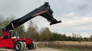 CVS Ferrari F465 reach stacker for sale - Image 4 | Machineryline GH CVS Ferrari F465 reach stacker | Image 4 - Machineryline
