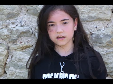 Tiana Cilibiu -  Vise de carton(Official M/V)