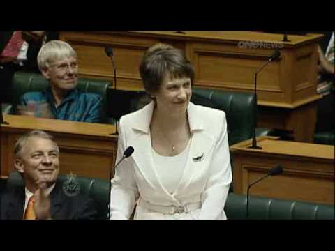 Helen Clark gives valedictory speech