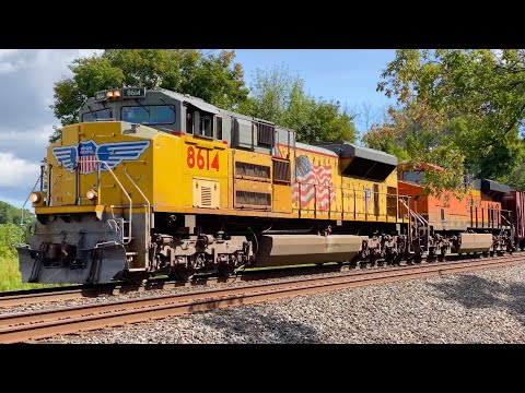 [4K] CSX K025 with UP 8614 & BNSF 7098 in Centerport (9/6/20)
