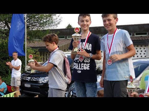 Seifenkistenrennen Oberwil 2016 Teil 1