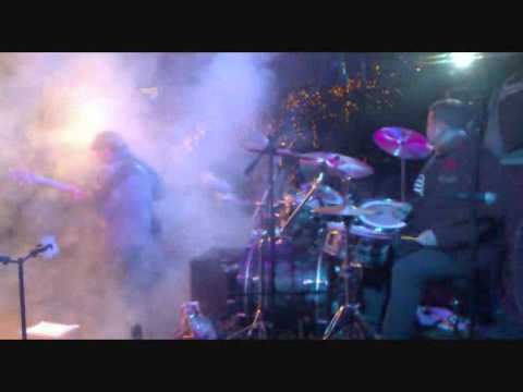 Pjerino svira za Novu godinu