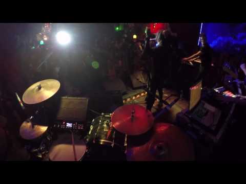 Dennis Ferrer - 'Hey Hey' (Bassically Remix) Live at Passing Clouds