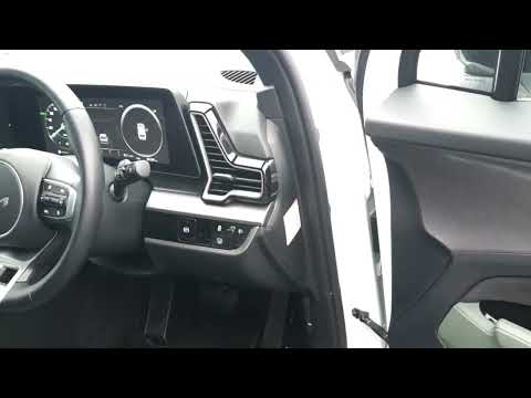 Kia Sportage Anniversary Edition Hybrid - Image 2