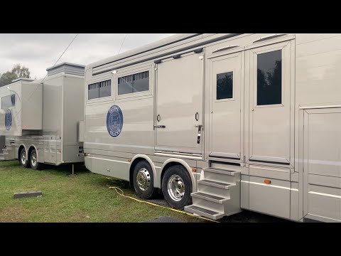 Hvordan ser det ut inni en hestebil?