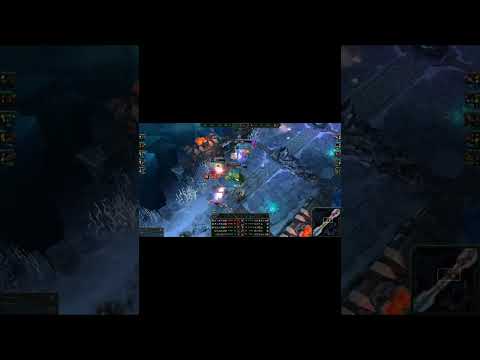 i forgot that i had to hit the back #leagueoflegends #aram #shaco