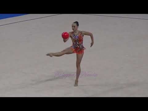 Veronika PRONCENKO (LTU) ball - 2015 Stuttgart worlds Qualifs