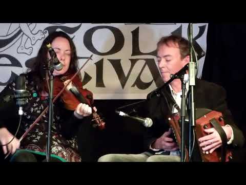 Dermot Byrne & Yvonne Casey - 38th Cork Folk Festival - An Spailpin Fánach , Cork,Ireland. 01.10.17.