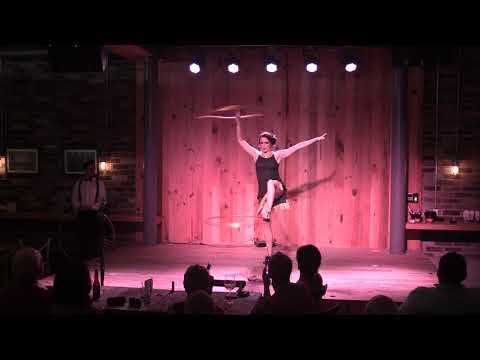 Hula Hoops 'Shake that Thing' show 2015 Miss Ellaneous