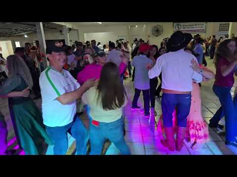 Bailão na associação São Vicente de Paulo em Palmital Paraná(com marcos e margarida)