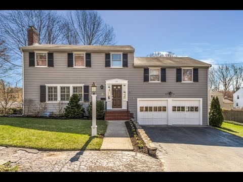 134 Prince St, Needham MA - Deborah Cerra - Tel 617-839-0582