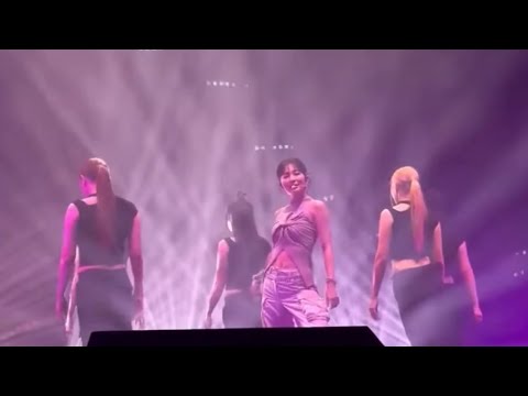 SEULGI 슬기(Red Velvet) - 'Anywhere But Home' Dance Practice Mirrored