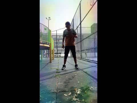 Ozuna flores bailó música de Alan Walker