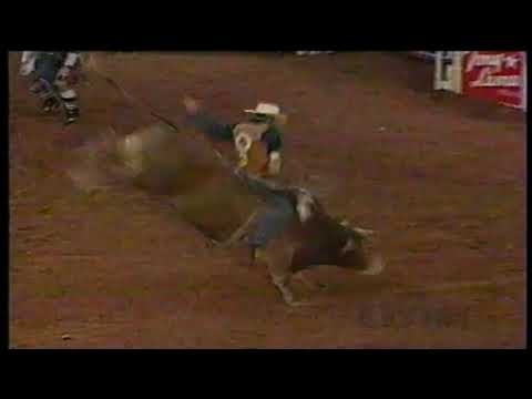 Troy Dunn vs Gold Dust - 97 PBR Odessa (85.5 pts)