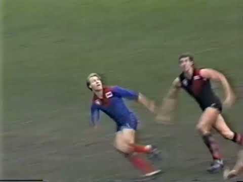 1986 Highlights of Melb Vs Essendon  Ch7   2 mins  Round 15