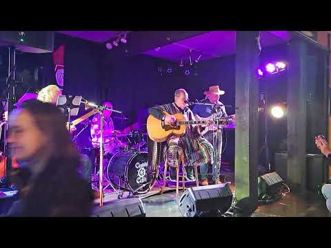 20251026 171112   The Thrill Is Gone 1