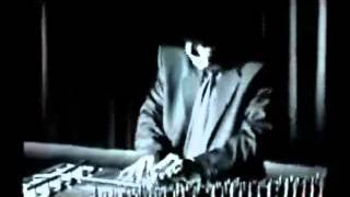 Enta ma tfakkir ne7na men fakkir 3annak (4 of 5)  إنت ما تÙكر Ù†ØÙ† من Ùكر عنك