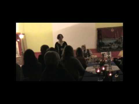 Der goldene Faden der Schicksalsfrau