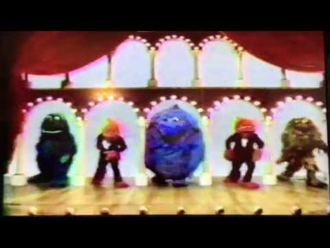 The Muppet Show: Opening with Carol Channing