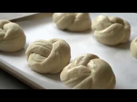 download lagu mp3 mp4 Mini Round Challah, download lagu Mini Round Challah gratis, unduh video klip Mini Round Challah