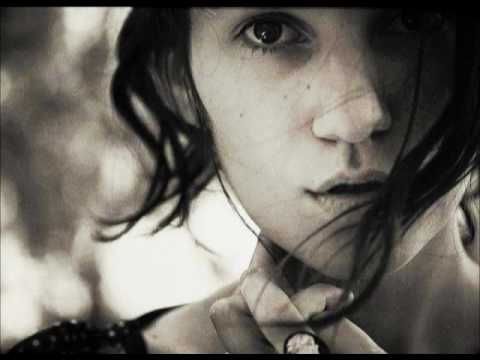 Amanda Pryce - Secret Shores