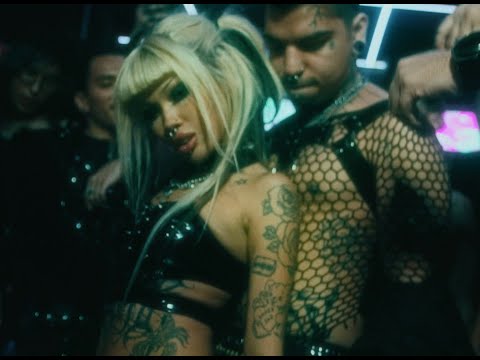 Alexis Munroe - Razorblades (OFFICIAL MUSIC VIDEO)