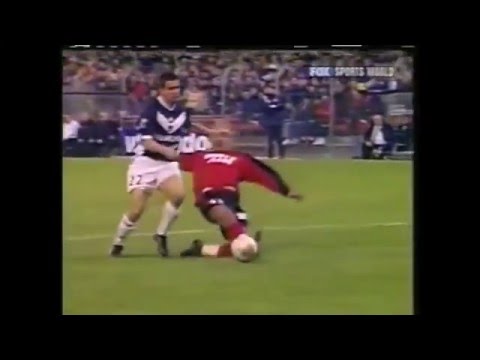 Guingamp 2 - 1 Bordeaux    (13-04-2002)    Division 1