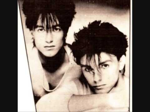 Seona Dancing - Tell Her