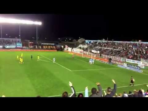 Gol del Gato Esmerado en su partido despedida. 2-11-2015