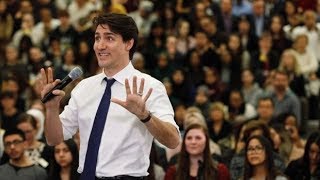 Hecklers interrupt Trudeau town hall in B.C.
