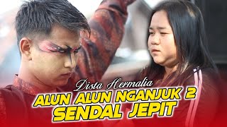 Download lagu GUAYENG POLLL ‼️ ALUN ALUN NGANJUK 2 X SENDAL JEPIT || DISTA HERMALIA // KI HASTRO SAPUTRO. mp3