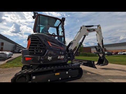 Bobcat Platinum E35 Excavator | Limited Edition | Overview