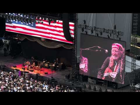 Everything Is Bullsh!t (Particle Kid) - Willie Nelson Live at T-Mobile Park in Seattle, WA 7/27/2024