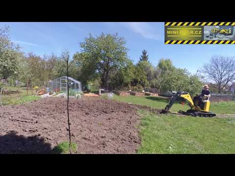 Godet râteau pour le tri des cailloux et des matériaux inertes du terrain - hho_2