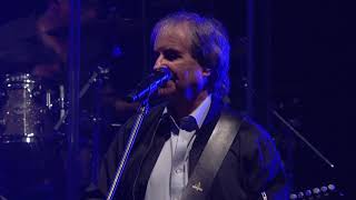 كريس دي بيرغ |Chris De Burgh: Here&#39;s Your Paradise/Sailing Away/Spirit of Man- Al Majaz Amphitheatre